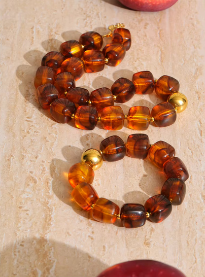Collier Ambre en résine et acier inoxydable